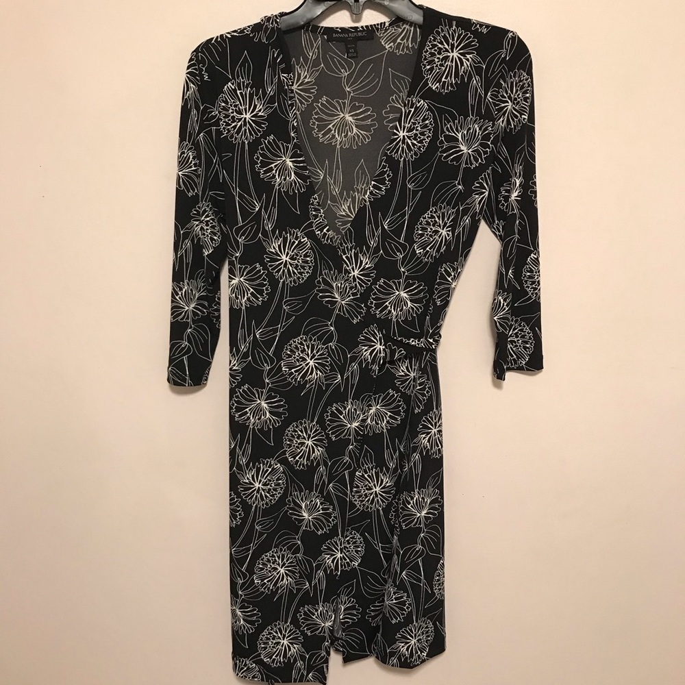 Banana Republic Navy Wrap Dress (XS)
